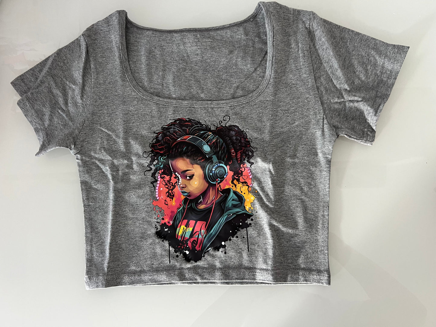 T-SHIRT